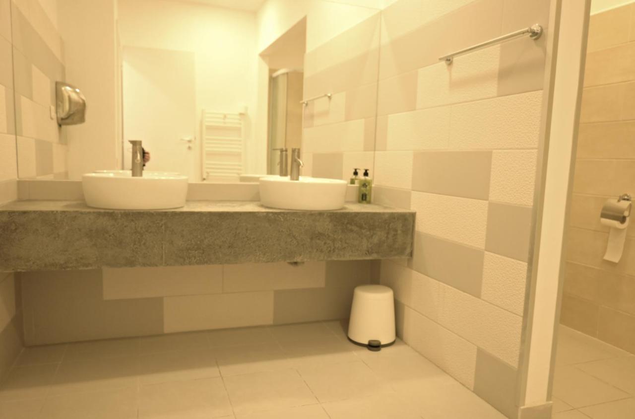 Luana Airport Apartments #4 Otopeni Ngoại thất bức ảnh