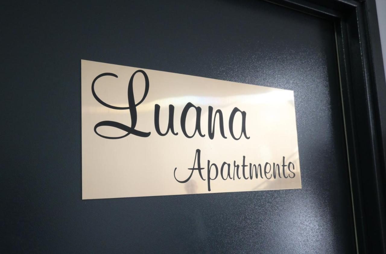 Luana Airport Apartments #4 Otopeni Ngoại thất bức ảnh