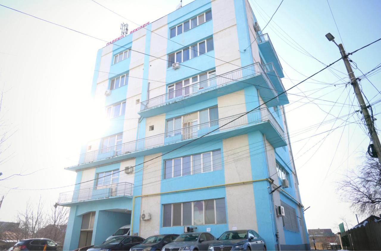 Luana Airport Apartments #4 Otopeni Ngoại thất bức ảnh
